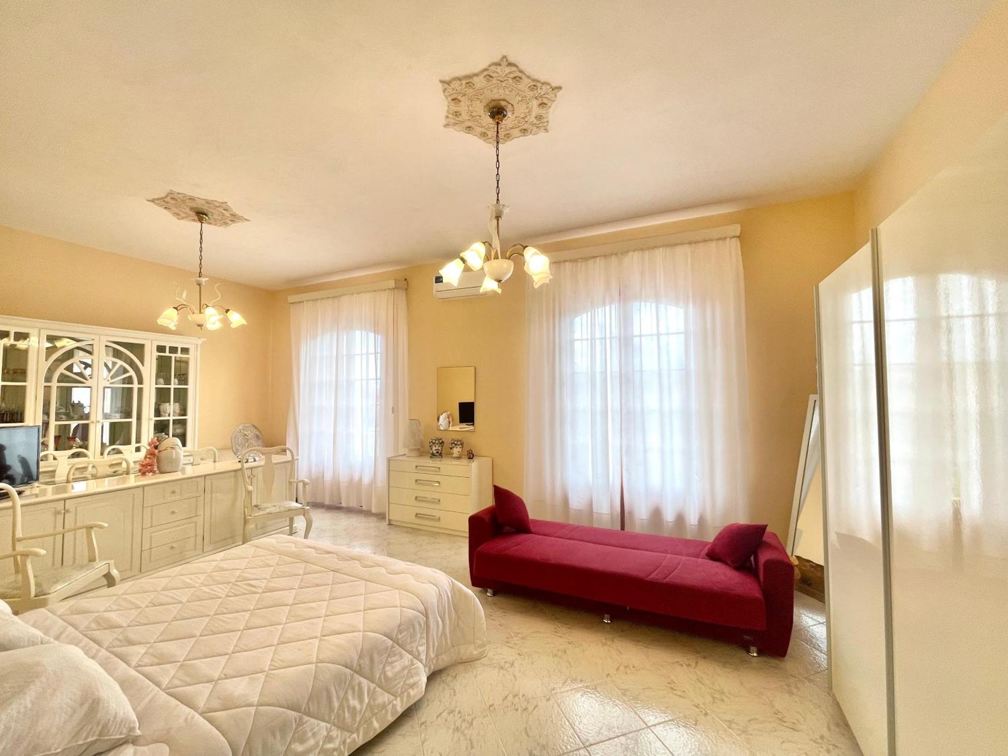 Villa Santa Barbara 阿沃拉 外观 照片
